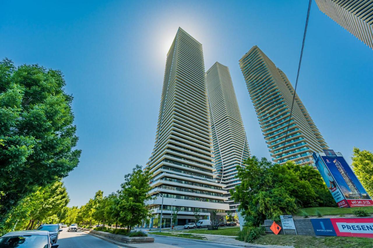 Condo In Parklawn & Lake Shore With Free Parking Close To Airport Toronto Exterior foto
